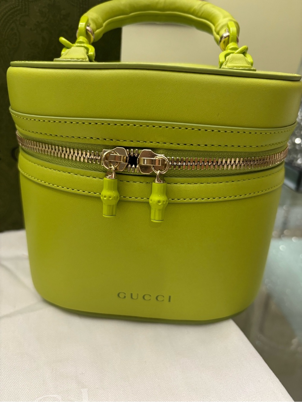 Authentic BRAND NEW! Gucci Mini Vanity Bag with Bamboo Handle - Picture 5 of 15